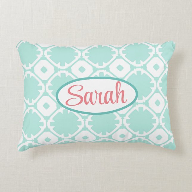 Almofada Decorativa Padrão personalizável de folha azul e branca (Frente)