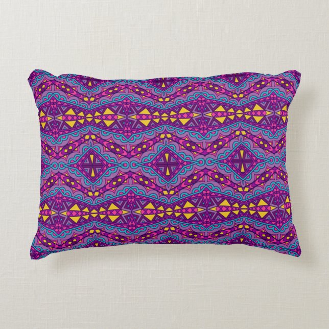 Almofada Decorativa Padrão Roxo Aztec (Frente)