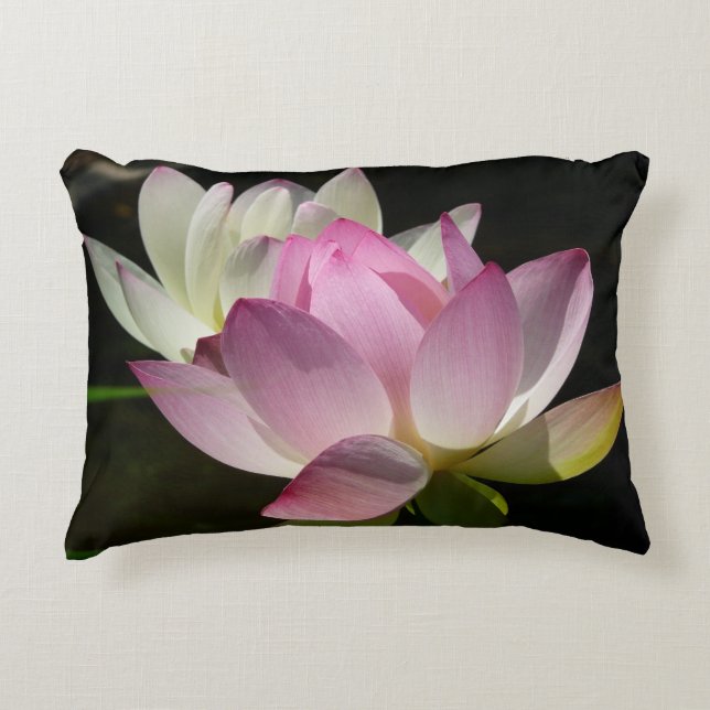 Almofada Decorativa Par de Flores de Lotus II (Frente)