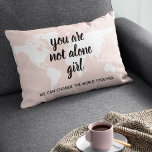Almofada Decorativa Positivo, Você Não Está Sozinha Na Citação De Moti<br><div class="desc">Positivo,  Você Não Está Sozinha Na Citação De Motivação De Meninas</div>