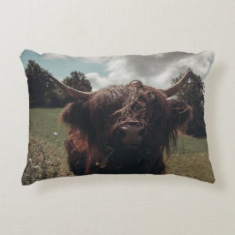 Almofada Decorativa Prados negros e pastagens de vaca escocesa