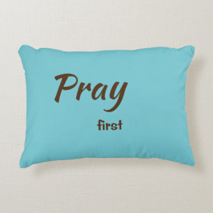 Almofada Decorativa Pray o primeiro travesseiro