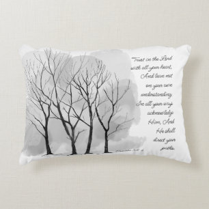Almofada Decorativa Provérbios 3:5-6 Confie no Senhor
