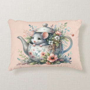 Almofada Decorativa Rato Fofo em Ilustração de Bule de Chá Floral