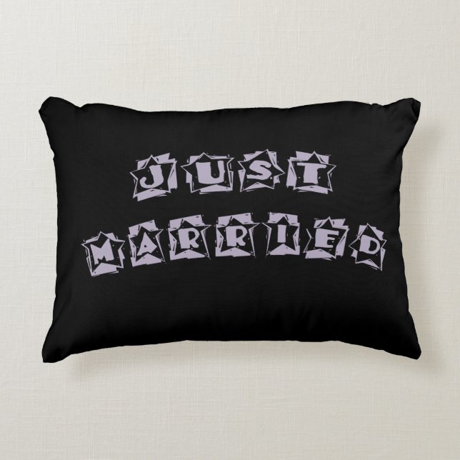 Almofada Decorativa Recem casados Roxo Preto (Frente)