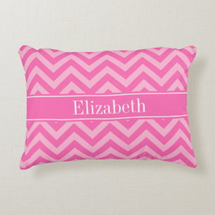 Almofada Decorativa Rosa Quente #2 Algodão Doce LG Chevron Nome Monogr