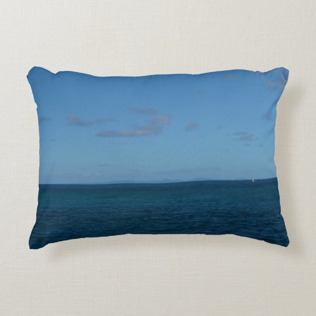 Almofada Decorativa Rua. Lucia Horizon Blue Ocean (Frente)