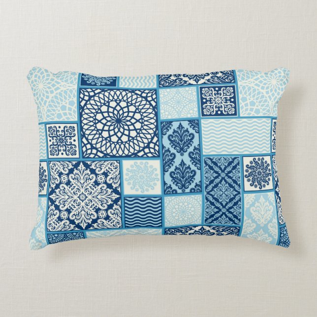 Almofada Decorativa seamless background, patchwork tiles.  (Frente)