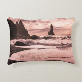 Almofada Decorativa Sunset na praia de areia negra de Reynisfjara, Isl