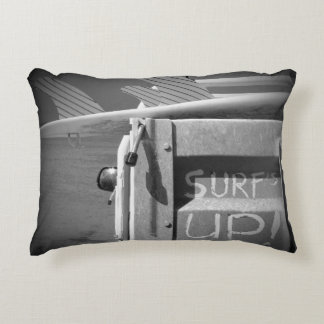 Almofada Decorativa Surfar ascendente do surf da prancha do surf preto