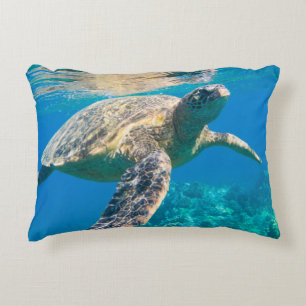 Almofada Decorativa Tartaruga de mar da natação