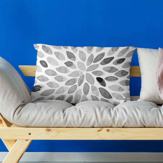 Almofada Decorativa Traços de pincel de aquarelas - preto e branco (Criador carregado)