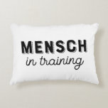 Almofada Decorativa Travesseiro com Acento de Creche Mensch em Treinam<br><div class="desc">Este adorável travesseiro temático em iídiche é perfeito para a creche do seu filho!</div>