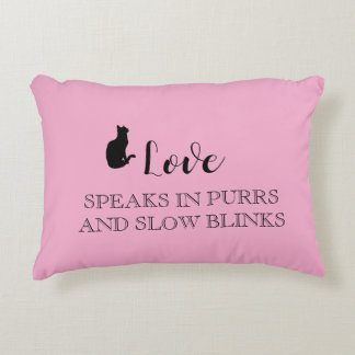 Almofada Decorativa Travesseiro de Gata Mãe Fala de Amor Rosa em Ronro
