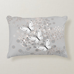 Almofada Decorativa Três borboletas brancas