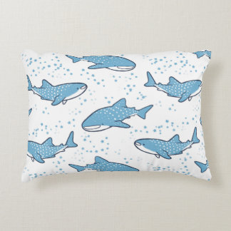 Almofada Decorativa Tubarão de baleia estrelado (luz)