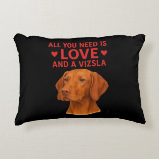 Almofada Decorativa Tudo que você precisa é amor e um Vizsla - Travess