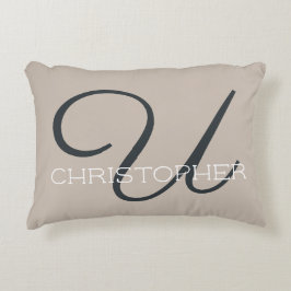 Almofada Decorativa U Calligraphy Inicial Nome Bege Taupe Neutro Chiqu
