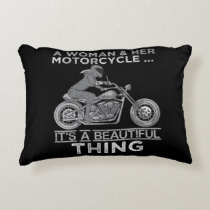 Almofada Decorativa Uma Mulher E Seu Presente De Arte De Moto Para Bik