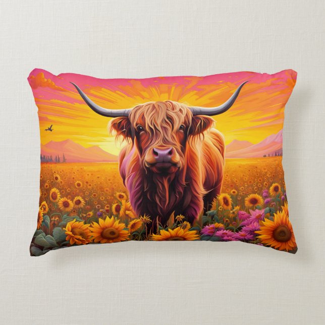 Almofada Decorativa Vaca Highland no Sunflower, Sunrise (Frente)
