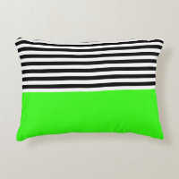 Verde neon com riscas brancas e pretas