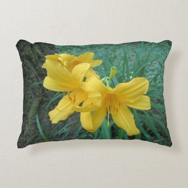 Almofada Decorativa Yellow Lilies (Frente)