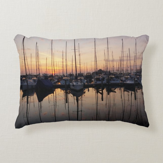 Almofada Decorativa Zeilboten in haven met tegenlicht. (Frente)