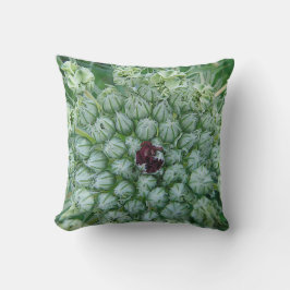 Almofada Dekokissen weiss-grüne Wildblüten mit roter Mitte