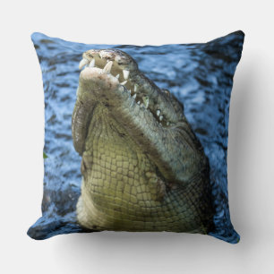 Almofada Dentes De Crocodilo Água