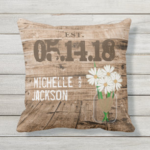 Almofada Design de Casamento de Barn Wood com Daisies