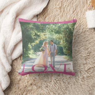 Almofada Design de Moldura de AMOR Tipográfico