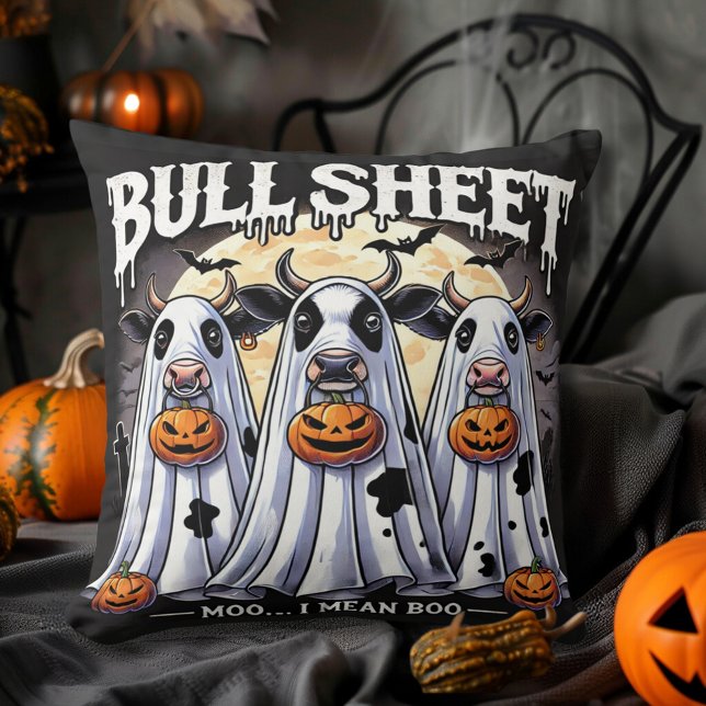 Almofada Dia de as Bruxas engraçado boo boo Bull Sheet (Bull Sheet moo boo Funny Halloween Throw Pillow)