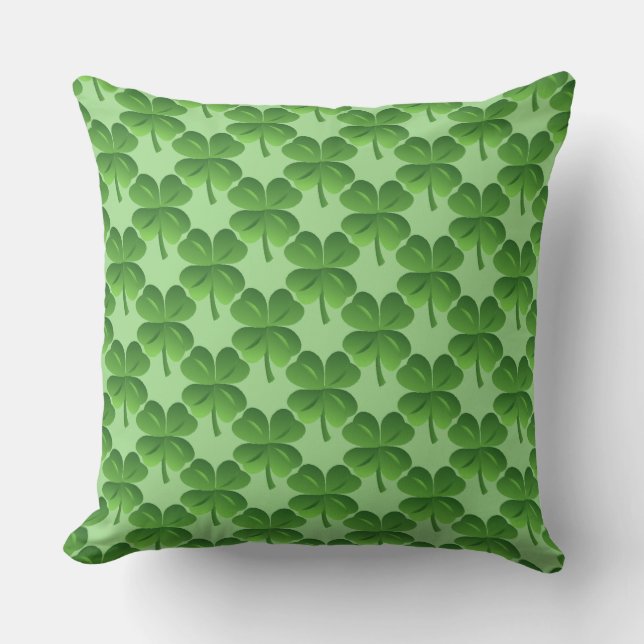 Almofada dia de São Patrício Shamrocks Sortudos (Frente)