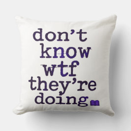 Almofada Don’t Know WTF They’re Doing – Indie Sleaze Vibe