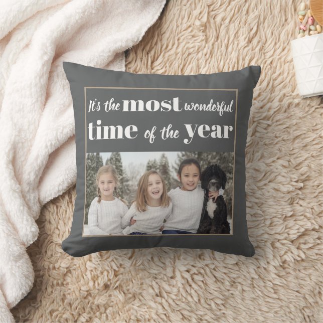 Almofada É a época mais maravilhosa do ano! Foto (Cobertor)