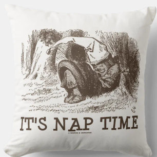 Almofada É o "Nap Time Red King Sleeping Sroning Wonderlan