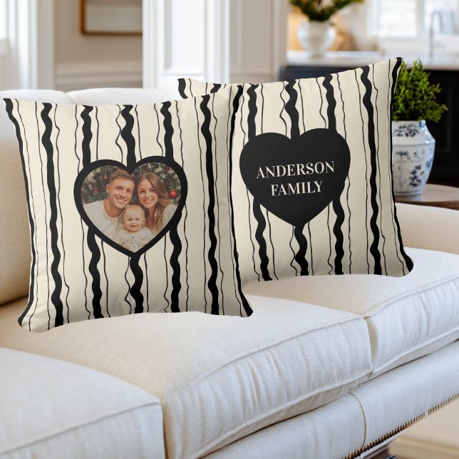 Almofada Elegant Cream and Black Stripes Heart Custom Photo (Criador carregado)