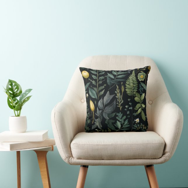 Almofada Elegant Dark Botanical Throw Pillow (Cadeira)