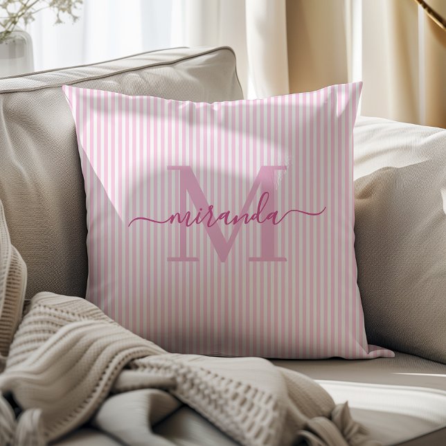 Almofada Elegant Pink & White Stripes Monogram Name (Criador carregado)