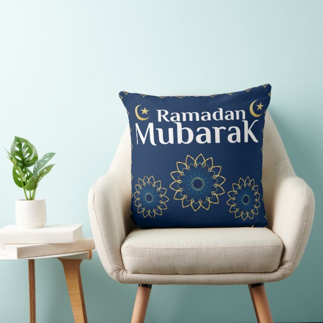 Almofada Elegant Ramadan Mubarak Throw Pillow (Cadeira)