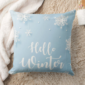 Almofada Elegant Snowflake Pillow in Soft Blue