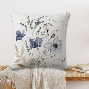 Almofada Elegante Chic Floral Azul Monogramado em Aquarela