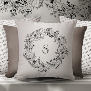Almofada Elegante coroa de folhagem botânica letra S