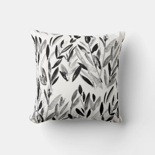 Almofada Elegante Monocromo: Padrão de Folhas Naturais