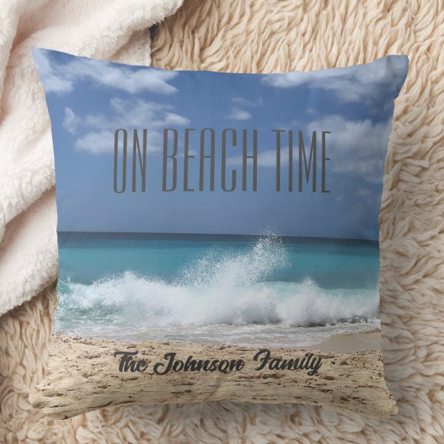 Almofada Em Praia, Paraíso Tropical Personalizado (Personalized Beach Throw Pillow, Family Name, Beach House Gift, Housewarming Gift)