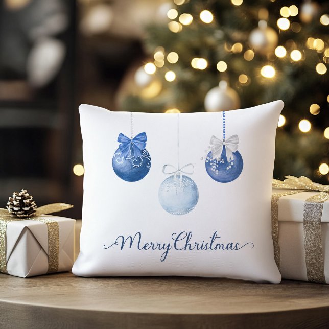 Almofada Enfeites de Natal Azuis Festivos (blue christmas baubles holiday throw pillow
)