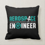 Almofada Engenharia Aeroespacial Engraçada É Ciência de Fog<br><div class="desc">Engenharia aeroespacial. Não é ciência espacial. Espera, sim é. Uma mercadoria engraçada para engenheiros geeks e nerd que amam o humor, citações e piadas espirituosas. Legal design para vestir em seu trabalho e mostrar sua paixão em aeronaves, naves espaciais e ciência de foguetes. Presente de excelente para pai, pai, mãe,...</div>