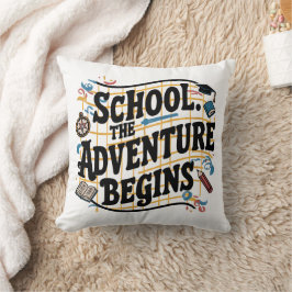 Almofada Escola A Aventura Começa Engraçado