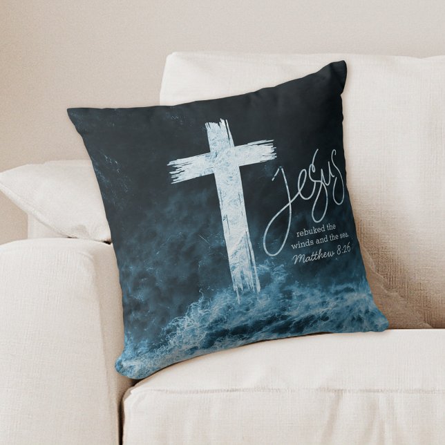 Almofada Escritura de Cross on Water (Criador carregado)