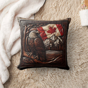 Almofada Escultura Canadiana de Alivio de águia com bandeir